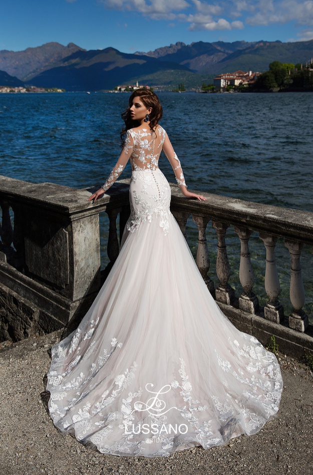 Mermaid Lussano Sexy Dress Lace Sheer Neck Long Illusion Sleeves Applique Arabic Dubai Wedding Bridal Gowns Robe De Mari