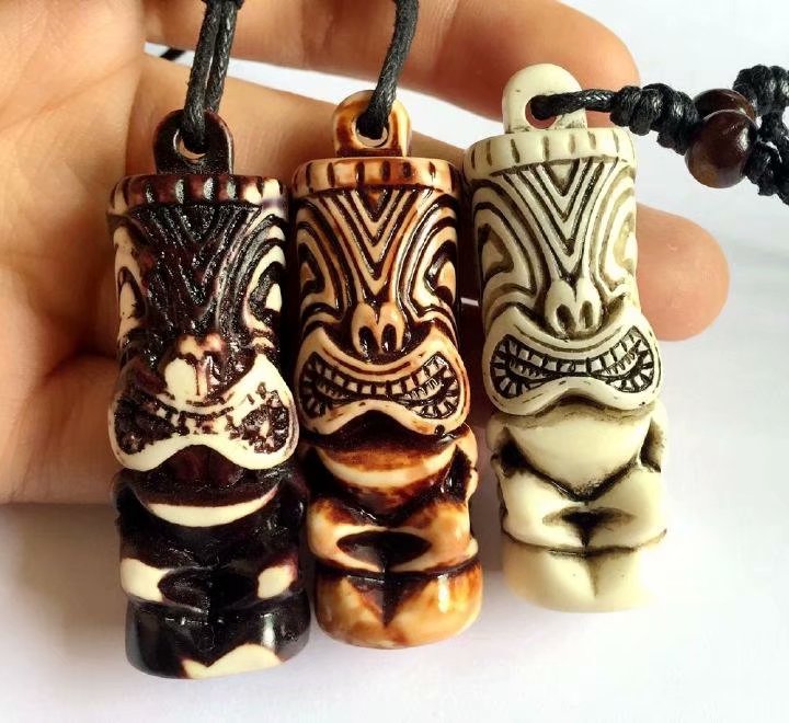FREE SHIPPING yqtdmy 12 pcs Maori/Hawaiian Style Imitation Carved TIKI Pendants Necklace for men women's Gift, Silver
FREE SHIPPING yqtdmy 12 pcs Maori/Hawaiian Style Imitation Carved TIKI Pendants Necklace for men women's Gift, Silver