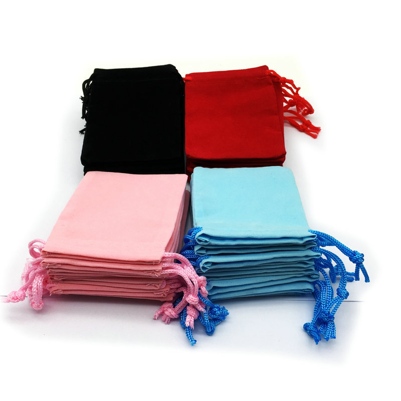 7x9cm Velvet Drawstring Pouch Bag/Jewelry Bag Christmas/Wedding Gift Bags Black Red Pink Blue 4 Color Wholesale
7x9cm Velvet Drawstring Pouch Bag/Jewelry Bag Christmas/Wedding Gift Bags Black Red Pink Blue 4 Color Wholesale