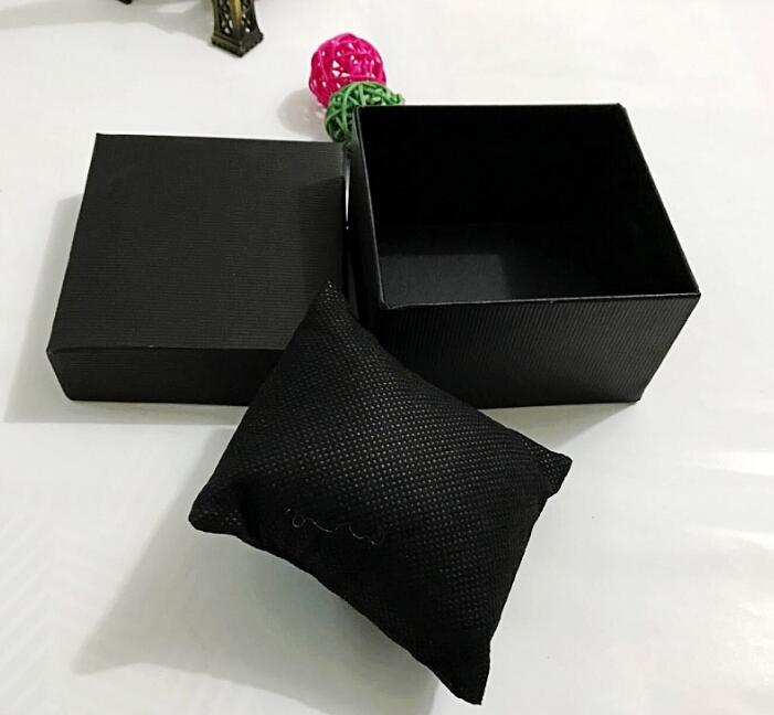 8.8cm*8.2cm*5.5cm Watch boxes blue black red paper square watch case with Nonwoven pillows jewelry display box storage box
