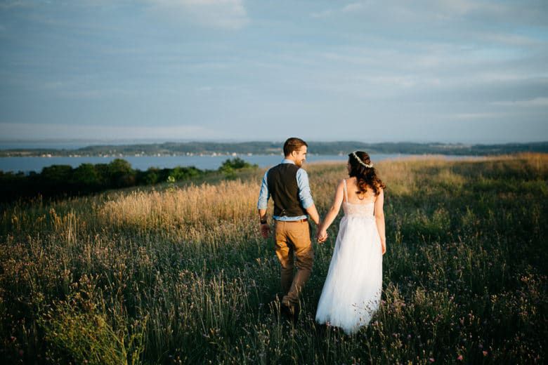 2021 Country Groom Vests Farm Wedding Party Dark Gray Wool Herringbone Tweed Custom Made Slim Fit Mens Suit Attire Vest Waistcoat Dress