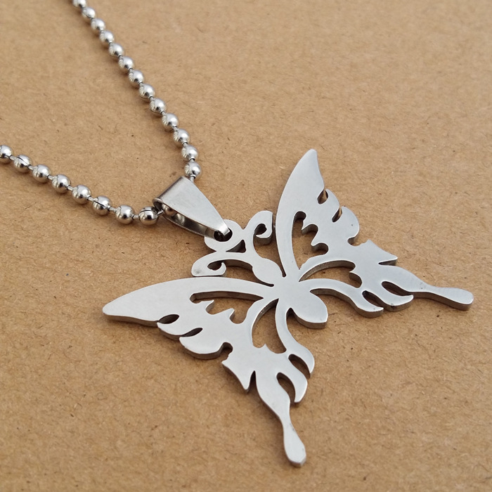 1pcs stainless steel hollow butterfly charm necklace animal insect butterfly bee necklace butterfly effect pendant charm necklace jewelry