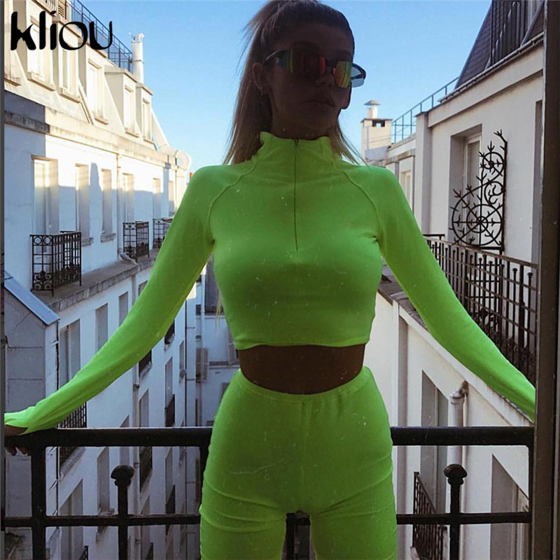 Kliou New Female Fluorescence Fitness Two Pieces Sets 2018 Autumn Full Sleeve Zipper Turtleneck Tops And High Waist Shorts Suits D18103105