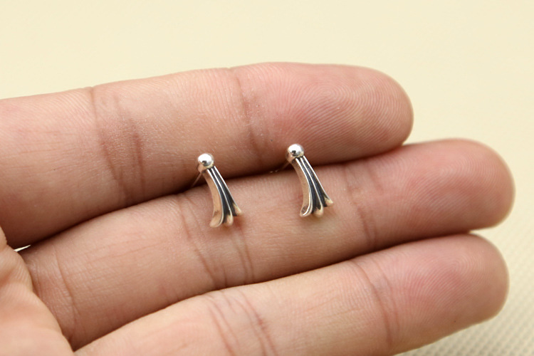 Brand new 925 sterling silver vintage American jewelry antique silver hand-made designer stud earrings for women nice gift free shipping