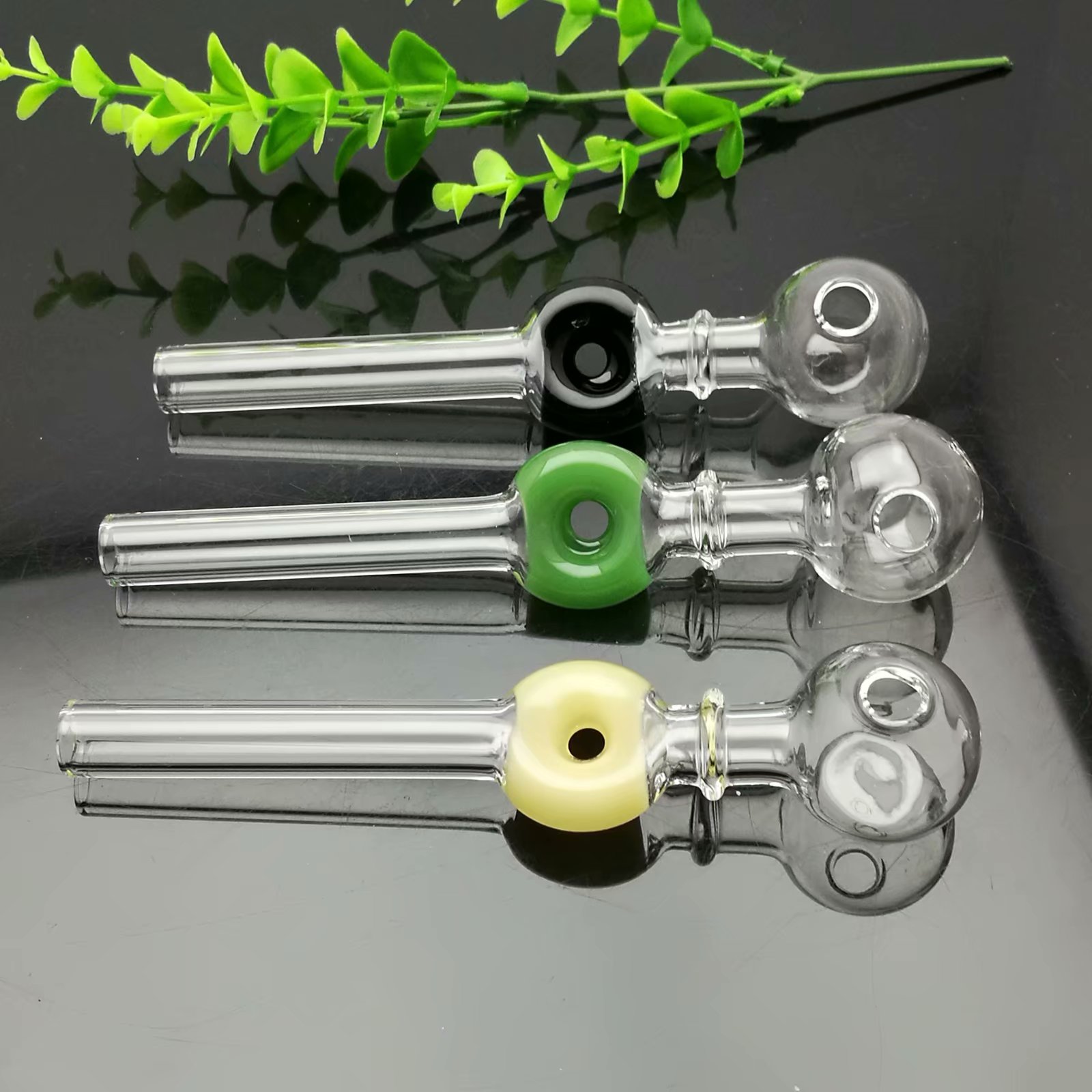 New coloured circular glass bullets Pipes Smoking Glass Bongs Glass Bubblers For Smoking Pipe Mix Colors
New coloured circular glass bullets Pipes Smoking Glass Bongs Glass Bubblers For Smoking Pipe Mix Colors