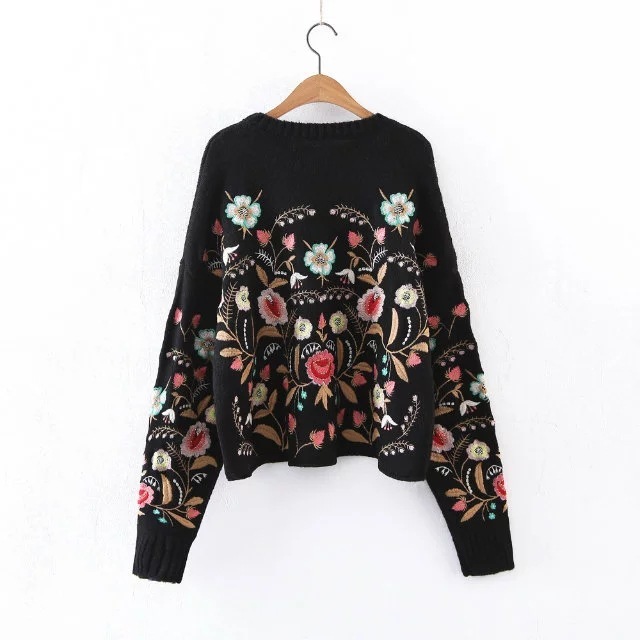 2018 Autumn Winter Women Sweater Fashion Floral Embroidery Pullover Streetwear Sweaters S118