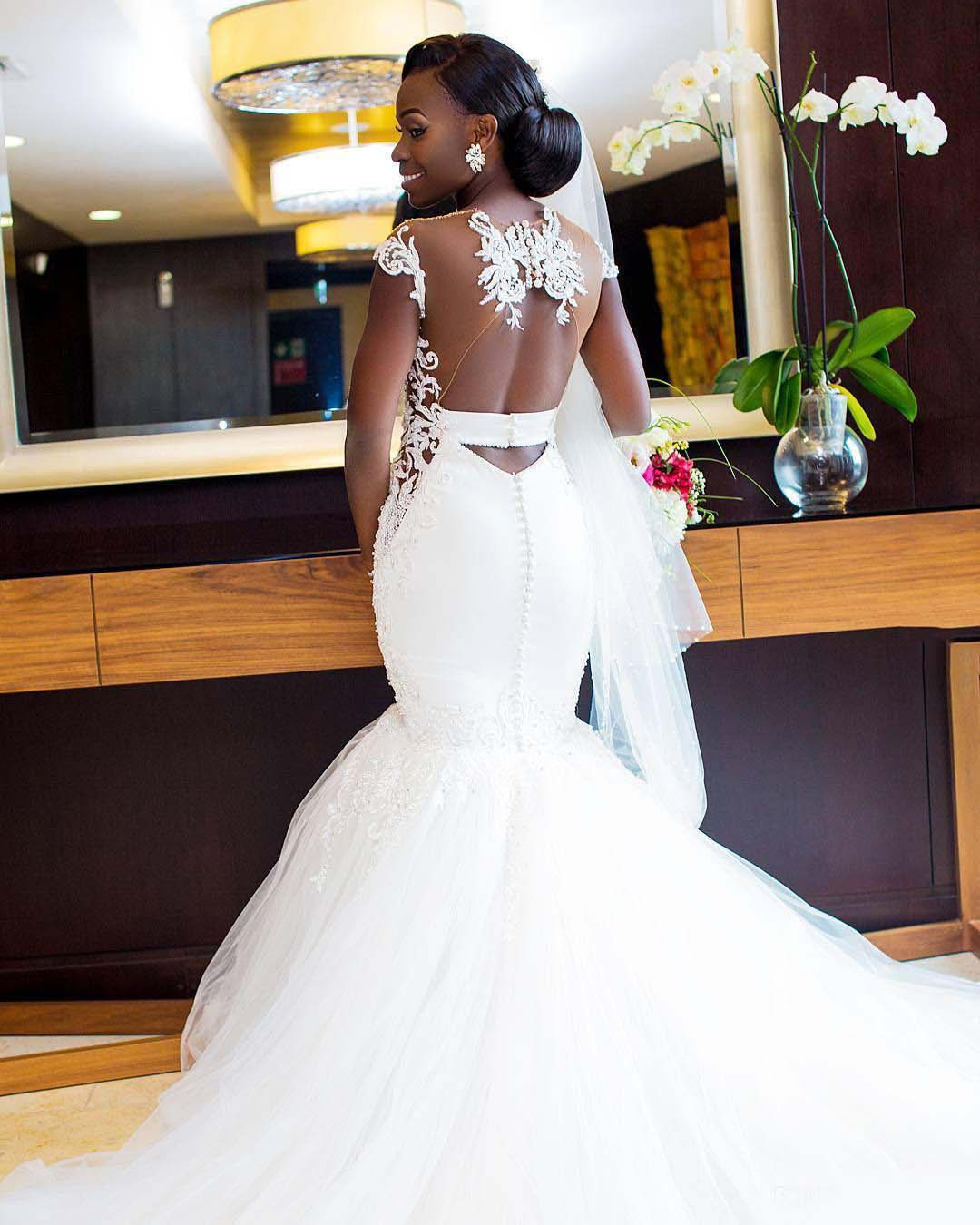 African Mermaid Wedding Dresses With Sheer Neck Cap Sleeves Open Back beach wedding dresses Appliques Long Sexy Bridal Gowns Boho