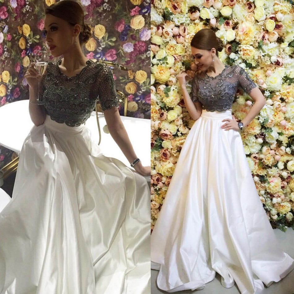 Stunning Two Pieces Prom Dresses Jewel Neck A Line Short Sleeves Beaded Evening Gowns Floor Length Satin Appliqued Formal Dress, Royal blue
Stunning Two Pieces Prom Dresses Jewel Neck A Line Short Sleeves Beaded Evening Gowns Floor Length Satin Appliqued Formal Dress, Royal blue
