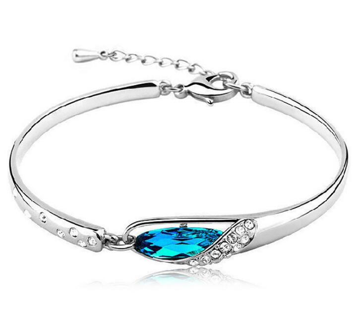 Luxury Sapphire Bracelets Jewelry Charms Blue Austria Diamond Bangle Bracelet 925 Sterling Silver Glass Shoes Hand Jewelry Women Gift new
Luxury Sapphire Bracelets Jewelry Charms Blue Austria Diamond Bangle Bracelet 925 Sterling Silver Glass Shoes Hand Jewelry Women Gift new