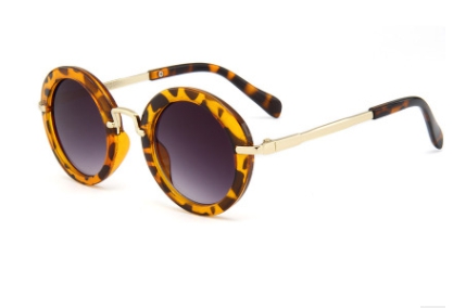 Sunglasses for Kids Round Vintage Sun Glasses Boys Girls Adumbral Fashion Children Summer Beach Sunblock Accessories Z260305