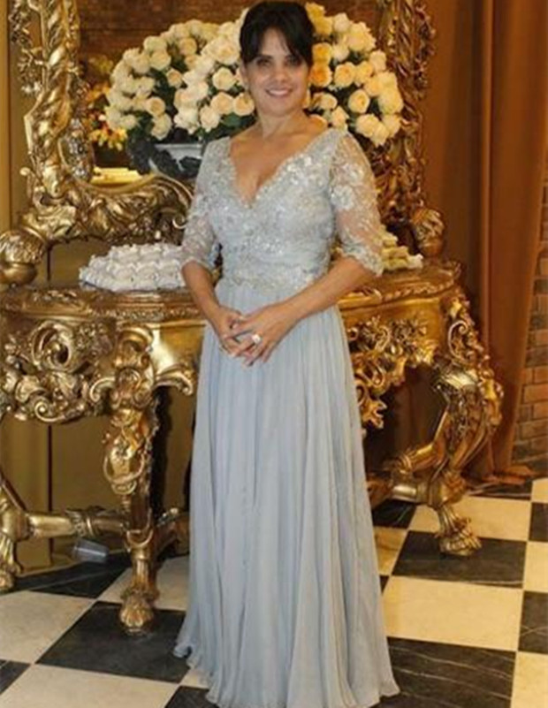 Silver Gray Chiffon A-Line Mother of Bride Dresses With Half Sleeves Appliques Lace Evening Gowns Wedding Guest Dress Plus Size
Silver Gray Chiffon A-Line Mother of Bride Dresses With Half Sleeves Appliques Lace Evening Gowns Wedding Guest Dress Plus Size