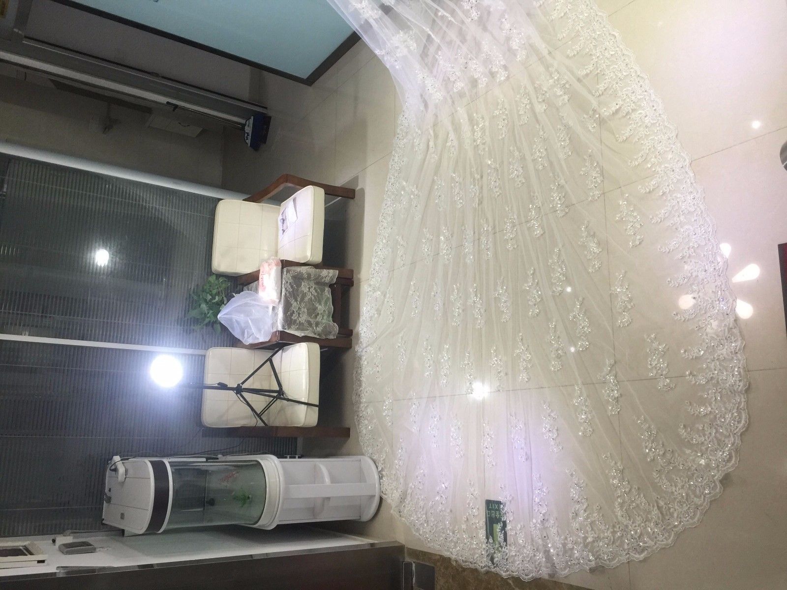 Luxury Bridal Wedding Veils Cathedral Length With Free Comb 5 M Long White Ivory Lace Applique Veil