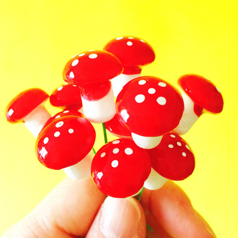 50Pcs/mushrooms/fairy garden gnome/moss terrarium home decor/crafts/bonsai/bottle garden/miniatures/home table decor/L020-L026
50Pcs/mushrooms/fairy garden gnome/moss terrarium home decor/crafts/bonsai/bottle garden/miniatures/home table decor/L020-L026