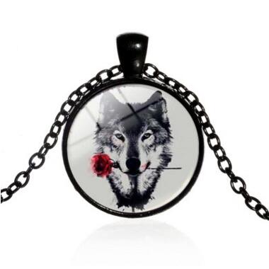 4 Colors Rose in Wolf Mouth Love Necklace Silver Glold Bronze Black Time Gemstone Glass Cabochon Necklace Pendants Fashion Jewelry
4 Colors Rose in Wolf Mouth Love Necklace Silver Glold Bronze Black Time Gemstone Glass Cabochon Necklace Pendants Fashion Jewelry