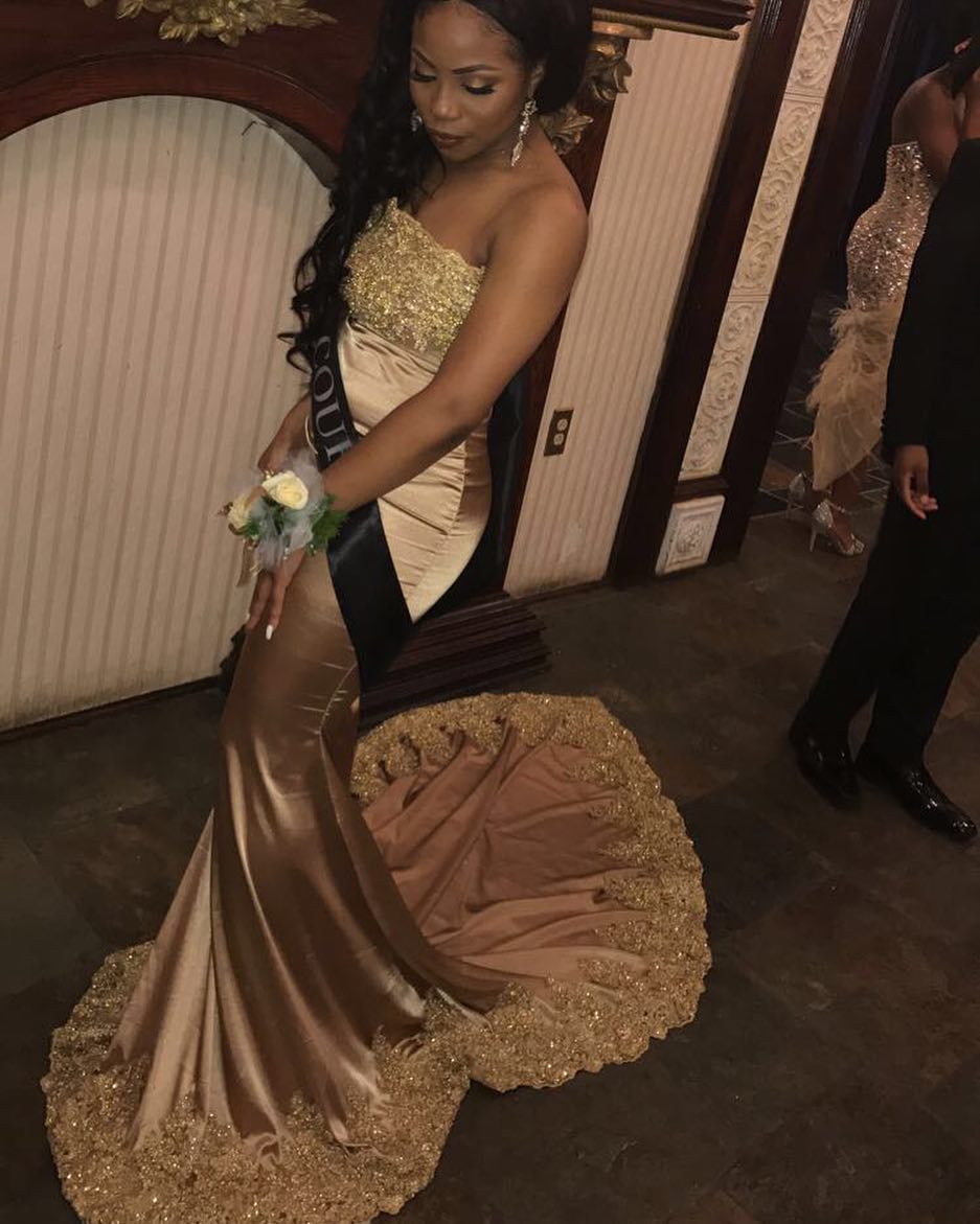 Black Girls Gold Mermaid Prom Beads Strapless Lace Applique Sequined Elegant Formal Dresses Evening Wear Vestidos De Fiesta