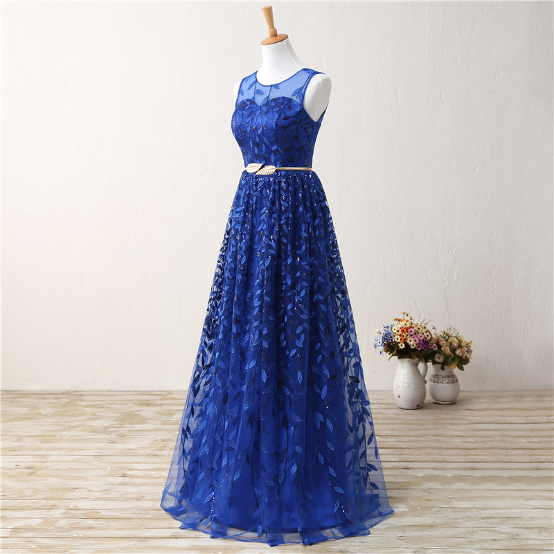 Prom Dresses Evening Dresses A-Line Women Formal Party Gown Fashionable Bride Gown V back Leaf pattern Bridesmaid Dresses, Same as picture
Prom Dresses Evening Dresses A-Line Women Formal Party Gown Fashionable Bride Gown V back Leaf pattern Bridesmaid Dresses, Same as picture