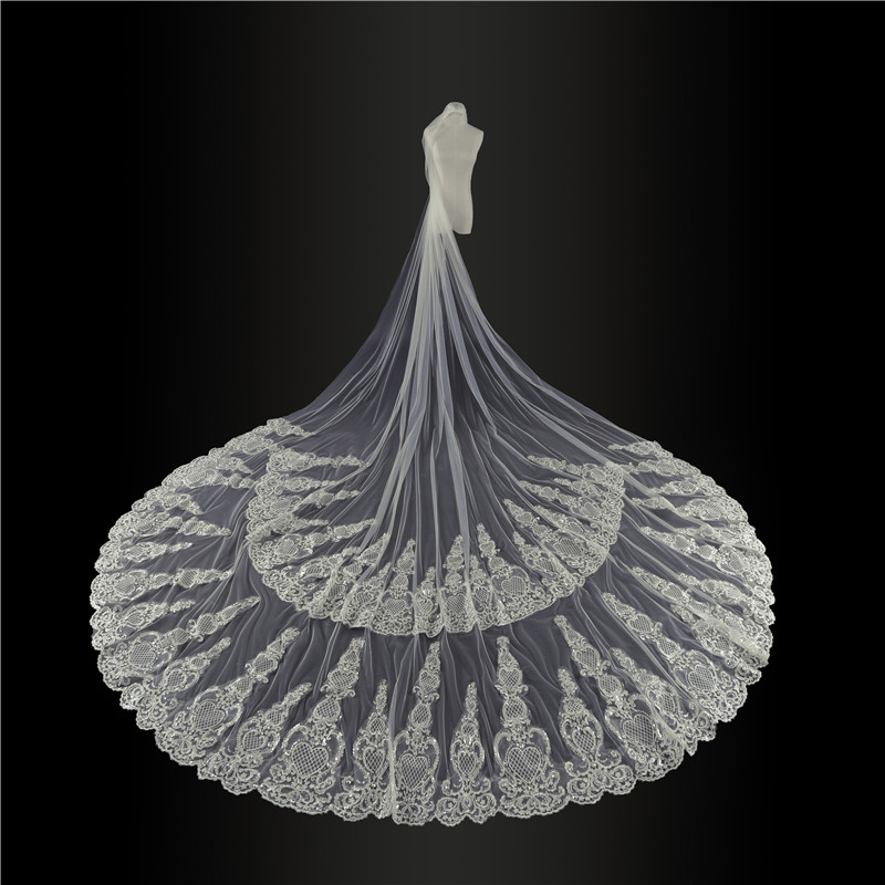White Ivory Wedding Veils Lace Appliques Sequins One Layers Cathedral Length Long Bridal Veil Custom Made Top Quality Wedding Accessories