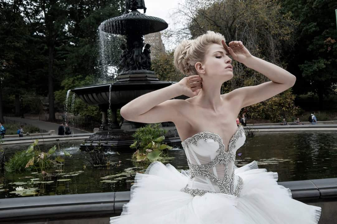 Pnina Tornai Newest Tulle Wedding Dress Sweetheart Tiered Wave Details Major Beading Vintage Princess Wedding Dresses