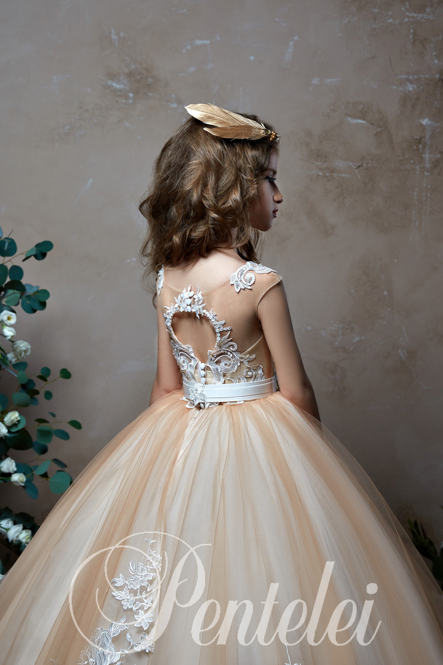 Pentelei 2019 Champagne Flower Girl Dresses For Weddings Jewel Neck Lace Little Kids Baby Gowns First Communion Dress Girls Pageant Gowns