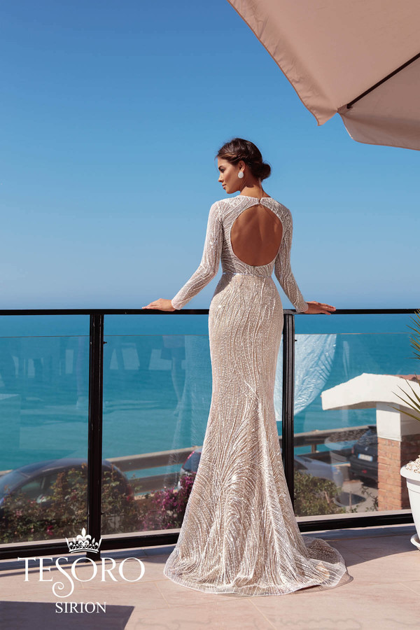 Mermaid Dresses With Detachable Skirt Jewel Neck Hollow Back Sweep Train Long Sleeve Wedding Dress Country Bridal Gowns