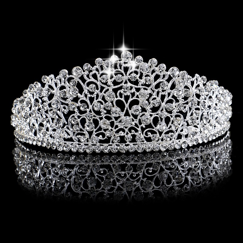 Gorgeous Sparkling Silver Big Wedding Diamante Pageant Tiaras Hairband Crystal Bridal Crowns For Brides Hair Jewelry Headpiece
Gorgeous Sparkling Silver Big Wedding Diamante Pageant Tiaras Hairband Crystal Bridal Crowns For Brides Hair Jewelry Headpiece