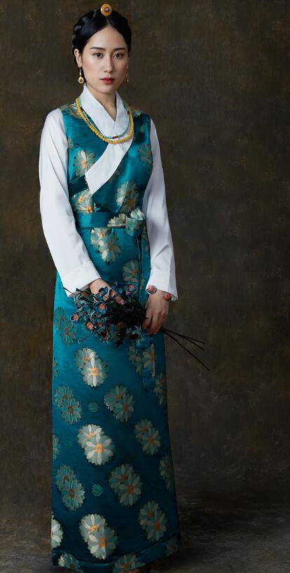 Silk Cotton Satin flowers Autumn Wear Tibetan Lhasa dress Tibet Daily Traditional Gown Robe Unique Ethnic minority clothes