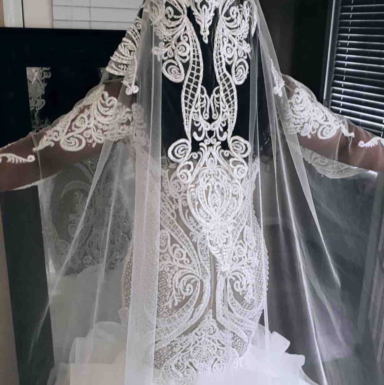 Plus Size 2019 New Mermaid Wedding Dresses Long Sleeves Lace Appliques Ruffles Tiered Skirt Bridal Gowns Garden Vestidos De Mariee Custom