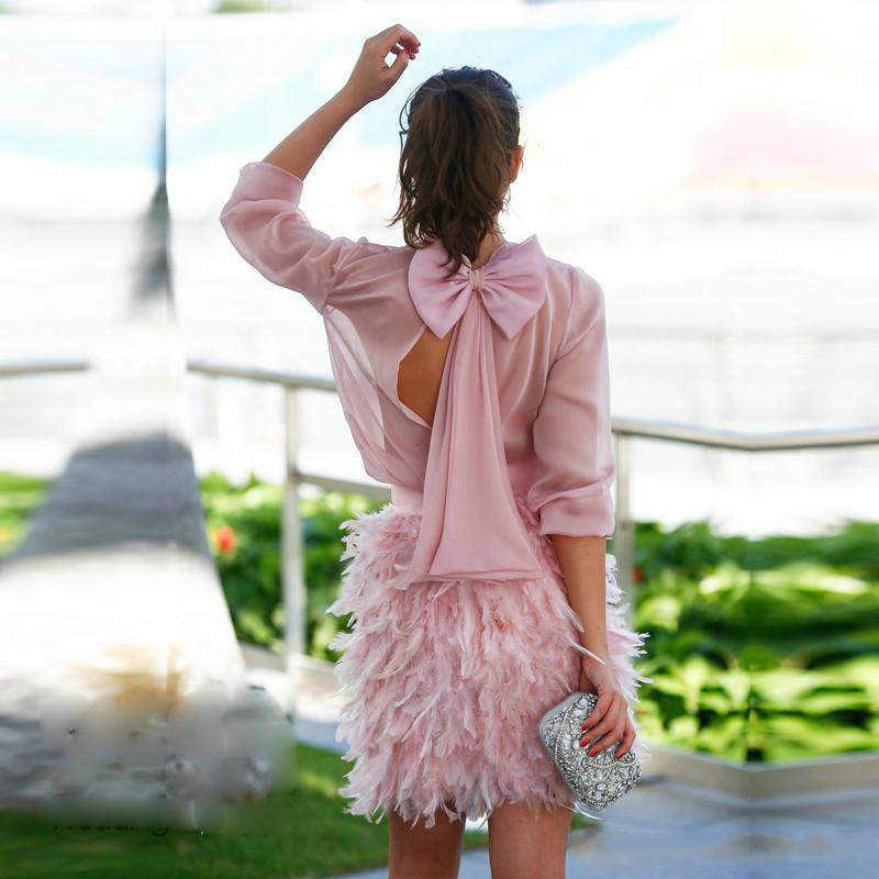 Gorgeous Feather Short Prom Dresses Pink Chiffon Long Sleeves Open Back With Bow Evening Gowns Cocktail Party Dresses For Special Occasion