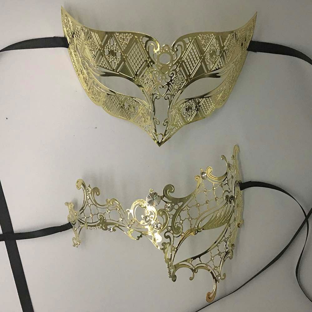 GNHYLL Lover Woman Men's Mask Silver Metal Couple Venetian Masquerade Masks Gold Ball Wedding Mardi Gras Party Eye Masks Set