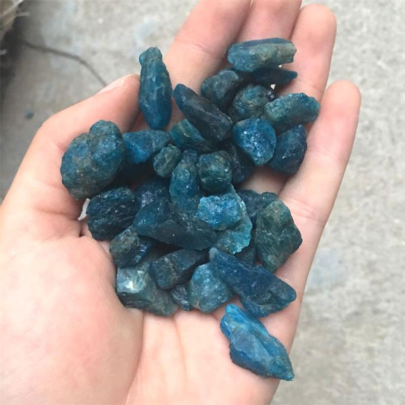 Free shipping Whlolesale 100g Natural Raw Blue Apatite Rough Stones Minerals and Stones Rough Gemstone Specimen
Free shipping Whlolesale 100g Natural Raw Blue Apatite Rough Stones Minerals and Stones Rough Gemstone Specimen