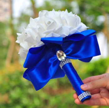 Romantic Wedding Bouquet Bride Bridesmaid Holding Flowers Fresh And Sweet Artificial Hands Holding Flowers With Foam Flowers And Diamonds