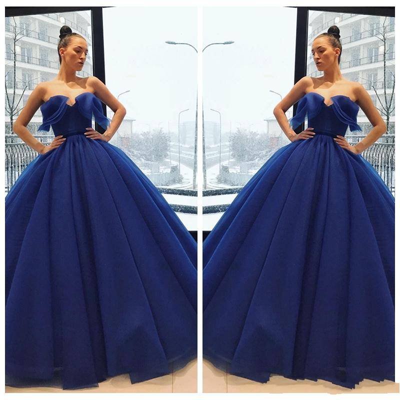 Sexy 2020 Sweetheart Ball Gown Prom Dresses Charming Sleeveless Fluffy Stain empire Floor Length Custom Made Vintage Party Evening Dresses, Hunter green
Sexy 2020 Sweetheart Ball Gown Prom Dresses Charming Sleeveless Fluffy Stain empire Floor Length Custom Made Vintage Party Evening Dresses, Hunter green
