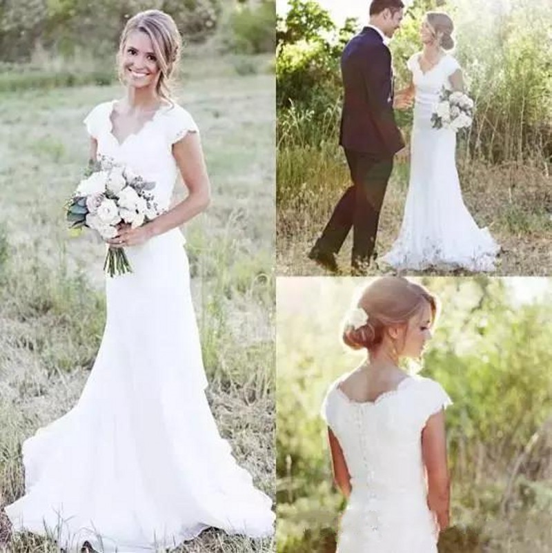 2018 Modest Country Wedding Dresses Scalloped V Neck Capped Sleeves Small A Line Modest Full Lace Bridal Gowns with Covered Buttons, Black
2018 Modest Country Wedding Dresses Scalloped V Neck Capped Sleeves Small A Line Modest Full Lace Bridal Gowns with Covered Buttons, Black