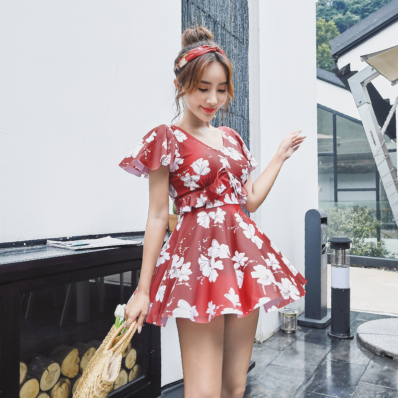 Hot Spring Swimsuit One Piece Women Backless Cover Belly Thin Korean Hot Style Floral Print Bathing Suit
Hot Spring Swimsuit One Piece Women Backless Cover Belly Thin Korean Hot Style Floral Print Bathing Suit