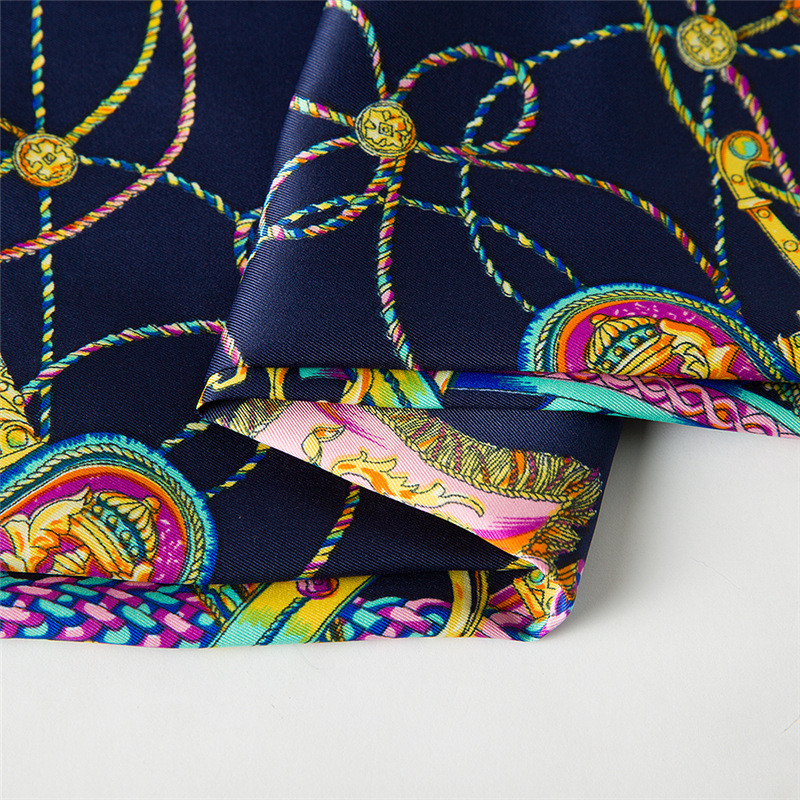 Small Women 100% Silk Square Print Scarf Retro Satin Foulard Femme Echarpe Ladies Neck Scarves 60*60CM Wholesale