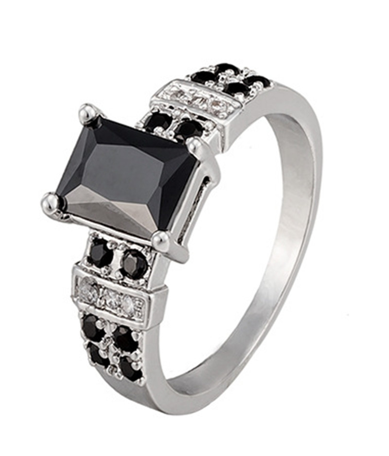 Fashion Rectangle Cut Black Sapphire Prong Setting Cubic Zirconia White Gold Plated Rings Women Men's Wedding Jewelry
Fashion Rectangle Cut Black Sapphire Prong Setting Cubic Zirconia White Gold Plated Rings Women Men's Wedding Jewelry