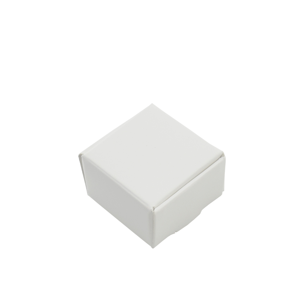 50Pcs/Lot 4*4*2.5cm White Kraft Paper Jewelry Cardboard Package Paper Carton Gift Box Candy Boutiques Storage Box Decor Party Box
50Pcs/Lot 4*4*2.5cm White Kraft Paper Jewelry Cardboard Package Paper Carton Gift Box Candy Boutiques Storage Box Decor Party Box