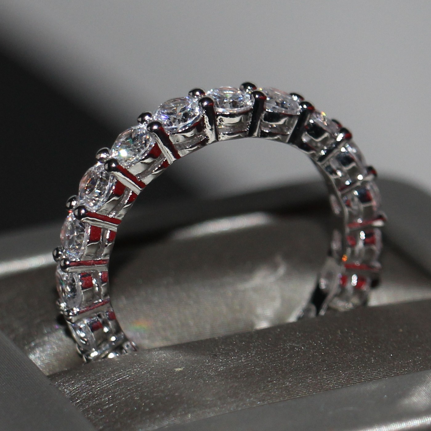 Brand Desgin Drop Shipping Luxury Jewelry 925 Sterling Silver Full 5A Cubic Zirconia Enternity Women Wedding Engagement Band Circle Ring