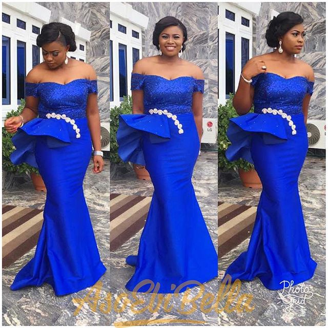 South Africa Style 2019 Royal Blue Off The Shoulder Prom Dresses Lace Appliques Beaded Mermaid Stain Zipper Back Formal Evening Dresses
South Africa Style 2019 Royal Blue Off The Shoulder Prom Dresses Lace Appliques Beaded Mermaid Stain Zipper Back Formal Evening Dresses