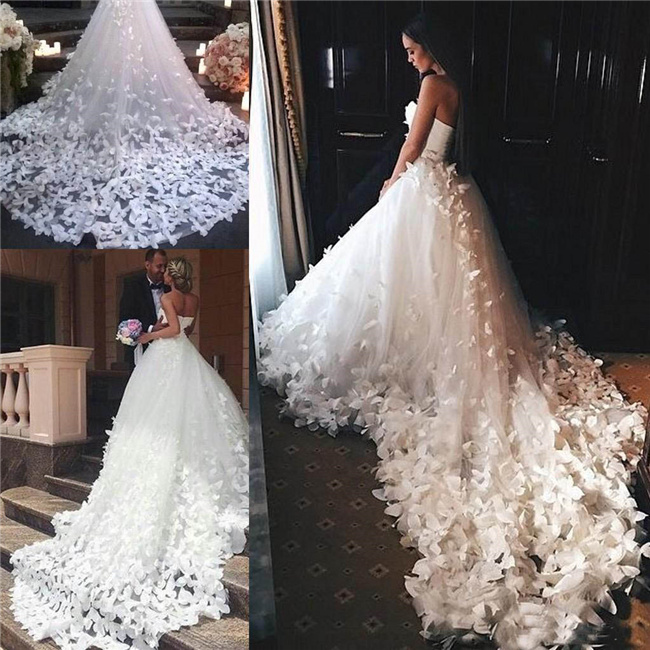 3D Applique Cathedral Train Wedding Dresses with Flowers And Butterflies Arabic Middle East Church Garden Wedding Gowns, Ivory
3D Applique Cathedral Train Wedding Dresses with Flowers And Butterflies Arabic Middle East Church Garden Wedding Gowns, Ivory