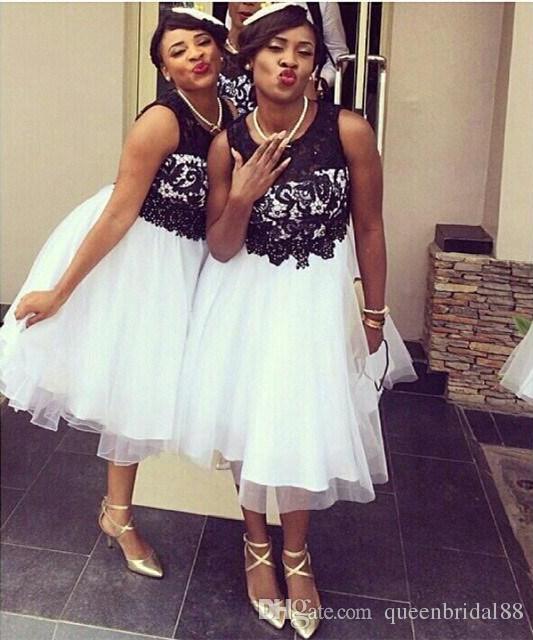 Black Lace White Tulle Tea Length A Line Short Bridesmaid Dresses Jewel Neck Zipper Back Maid of Honor Dress Party Dresses
Black Lace White Tulle Tea Length A Line Short Bridesmaid Dresses Jewel Neck Zipper Back Maid of Honor Dress Party Dresses