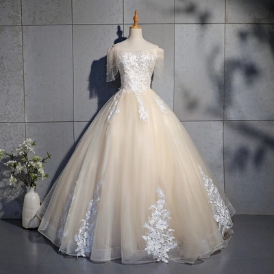 2018 New Princess Sweetheart Appliques Ball Gown Quinceanera Dresses Beading Organza Sweet 16 Dresses Debutante 15 Year Party Dress BQ53, Same as picture
2018 New Princess Sweetheart Appliques Ball Gown Quinceanera Dresses Beading Organza Sweet 16 Dresses Debutante 15 Year Party Dress BQ53, Same as picture