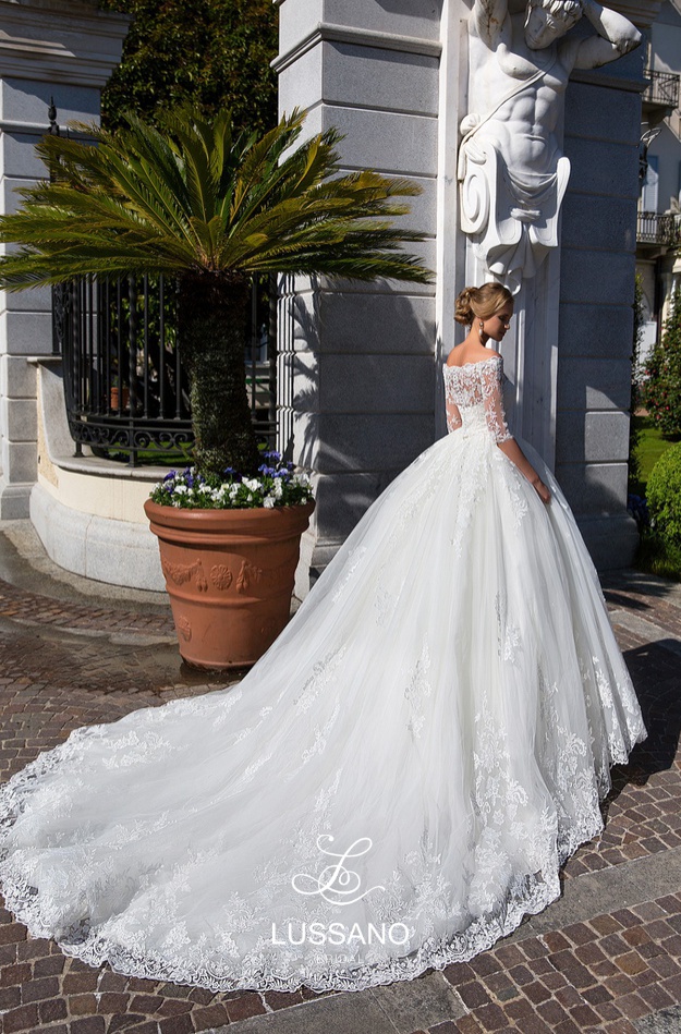 A Line Lussano Lace Dresses Applique Off Shoulder Court Train Bridal Gowns Wedding Party Dress Vestido De Novia pplique