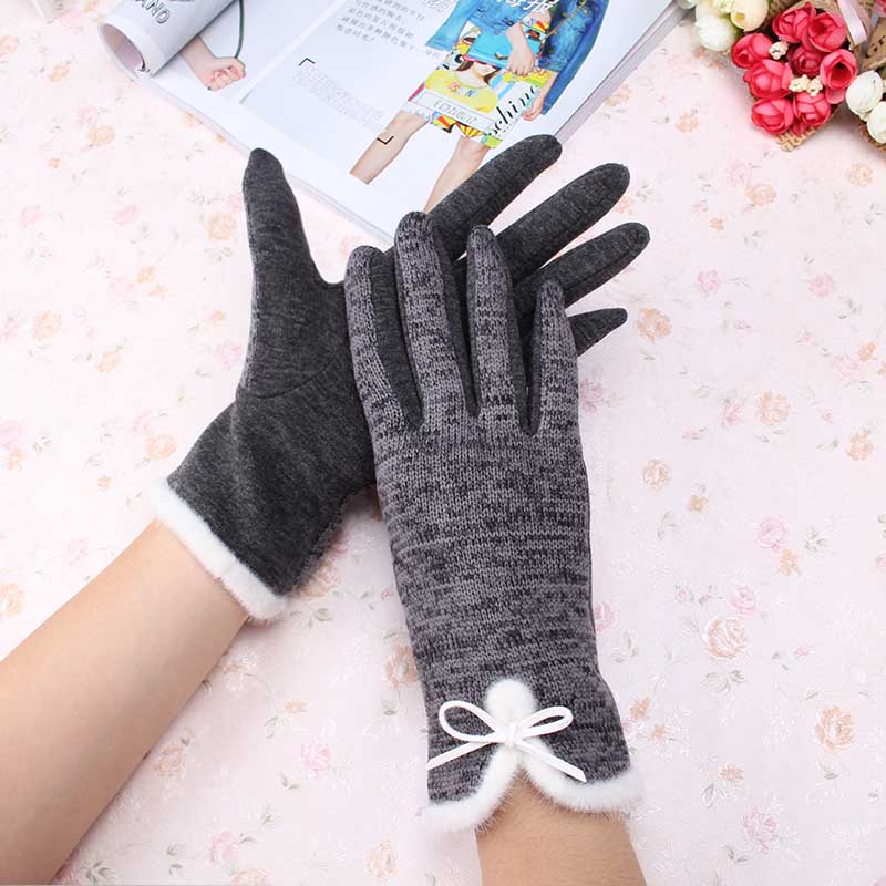 Five Fingers Gloves M MISM 2021 Fashion Winter Warm Women Warp-knitted Velvet Full Elegant Lady Cotton Bow Tie Double Color
Five Fingers Gloves M MISM 2021 Fashion Winter Warm Women Warp-knitted Velvet Full Elegant Lady Cotton Bow Tie Double Color