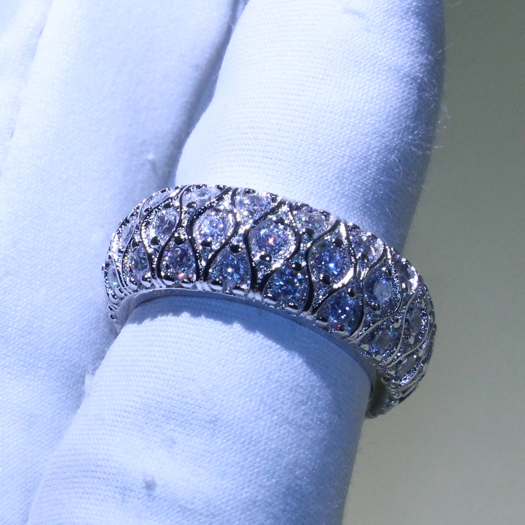 Vintage Fashion Jewelry Fish Eyes Rings 925 Sterling Silver Fill High Quality Pave 5A Cubic Zirconia Wedding Band Circe Ring Set For Women