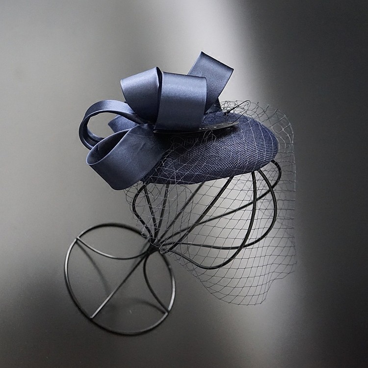 Elegant 2018 Top Quality Birdcage Veils Bridal Wedding Hat with Clip Black Tulle Wedding Party Evening Fascinator Hats Wedding Accessories