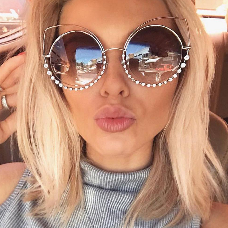 OUTEYE Rhinestone Cat Eye Sunglasses Women Round Mirror Sun Glasses Oversized Shades Coating Reflective Mirror Diamond Eyewear
OUTEYE Rhinestone Cat Eye Sunglasses Women Round Mirror Sun Glasses Oversized Shades Coating Reflective Mirror Diamond Eyewear