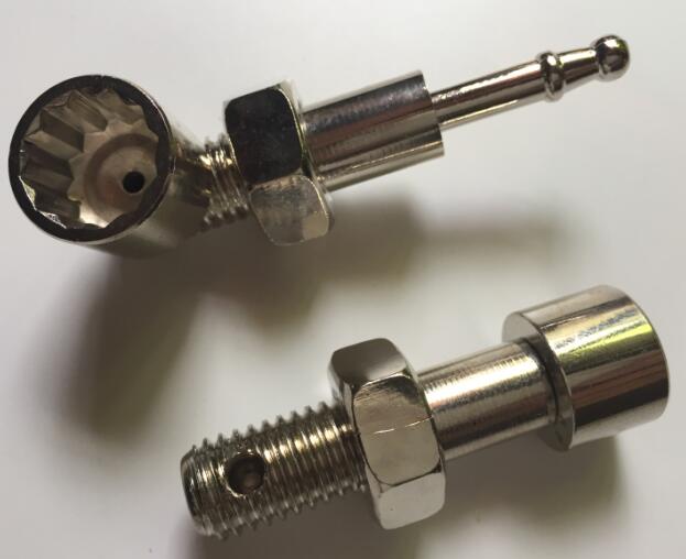 Great Screw Metal Pipe Screw Bolt Smoking Pipe Portable Smoking Creative Small Metal Screw Nut Shaped Pipes
Great Screw Metal Pipe Screw Bolt Smoking Pipe Portable Smoking Creative Small Metal Screw Nut Shaped Pipes