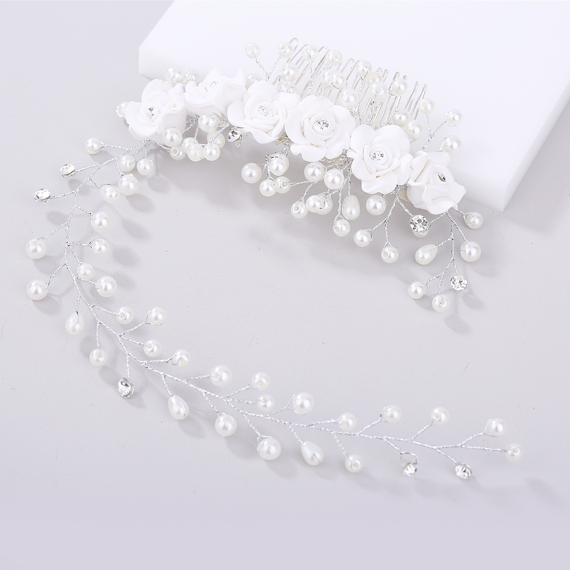 Fashion White Pearls Bridal Headpieces Hair Pins Floral Flower Jewelry Bridal Half Up Bride Hairs Accessories Vintage Wreath Wedding Comb 2022