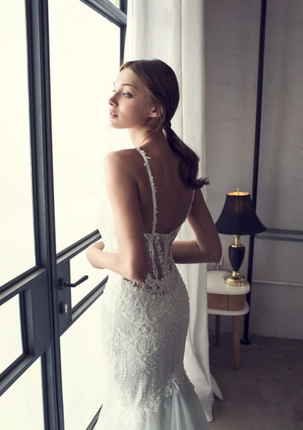 Gorgeous Boho Wedding Dresses Spaghetti Lace Appliqued Bead Sweep Train Country Wedding Gowns Backless Plus Size Bridal Dress vestido de nov